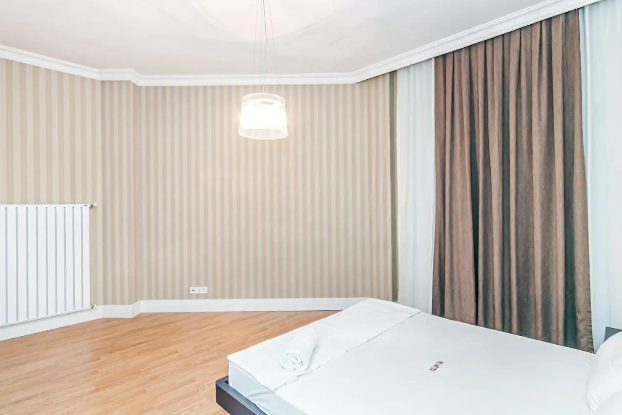 Apartment In Baku Palace Residence