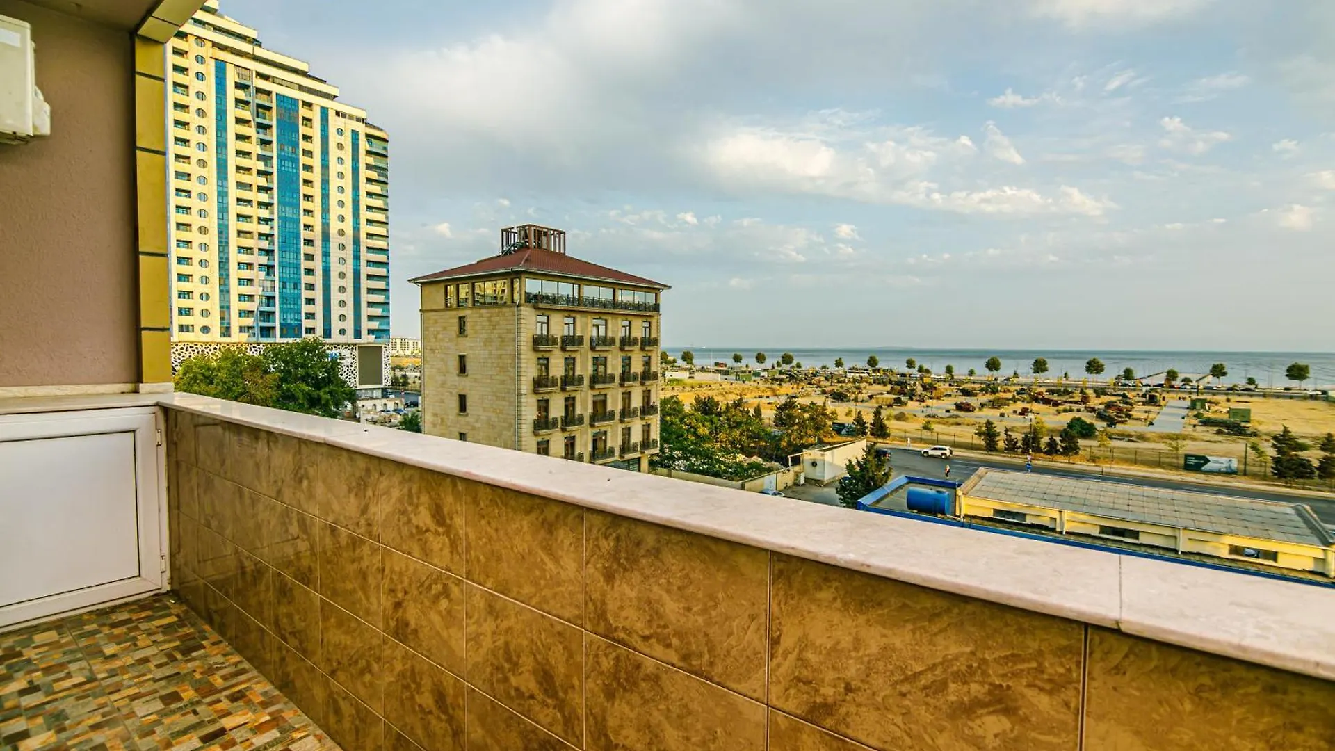 Apartment In Baku Palace Residence