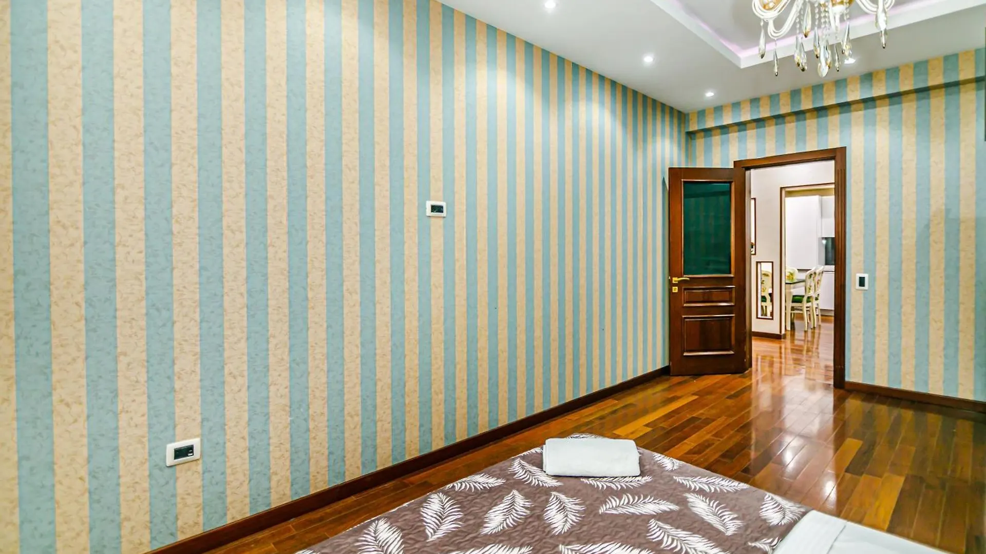 Apartment In Baku Palace Residence